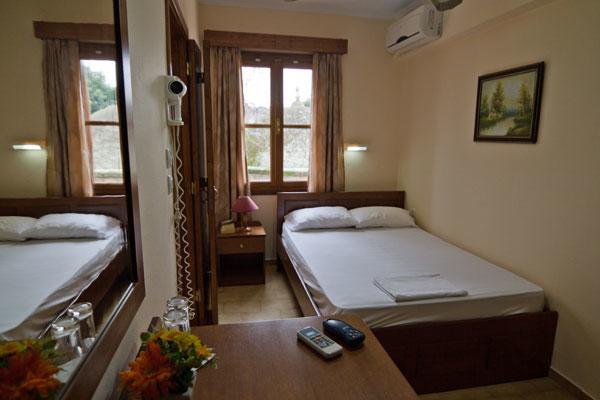 Mango Rooms Rhodes City Exteriör bild